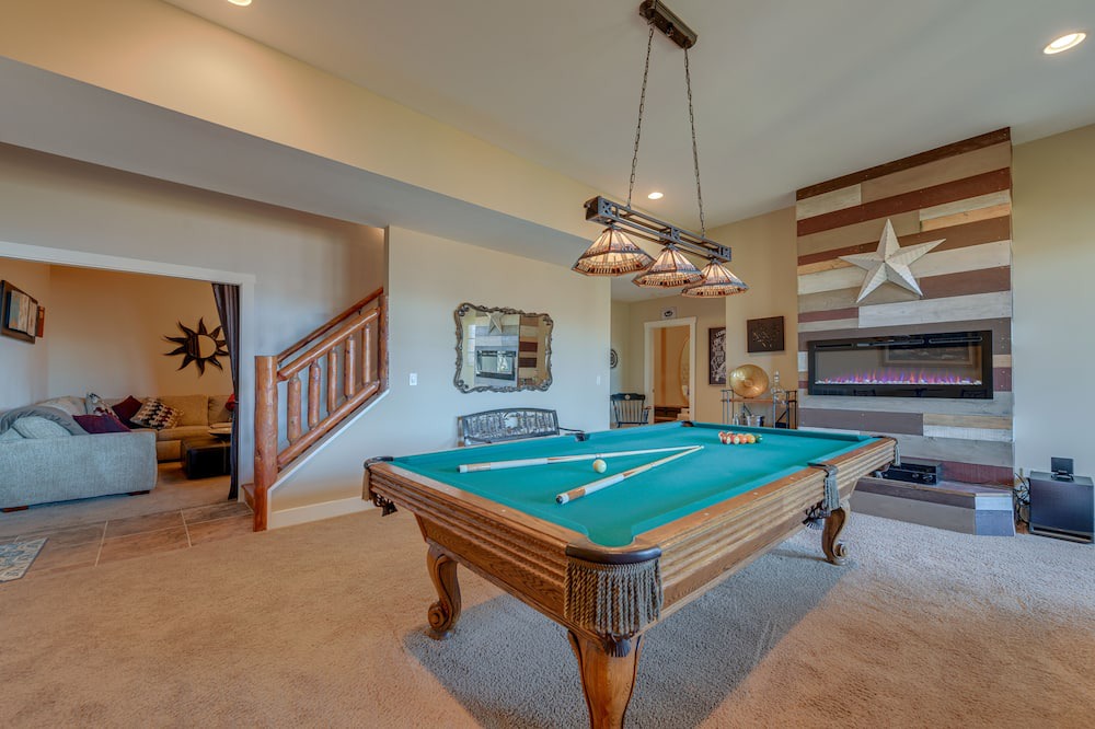 Photo of Livingroom in Bear Lake Reserve