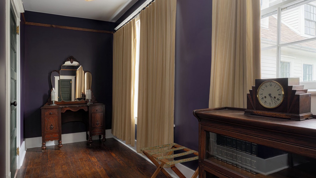 Photo of Bedroom in Burnsville