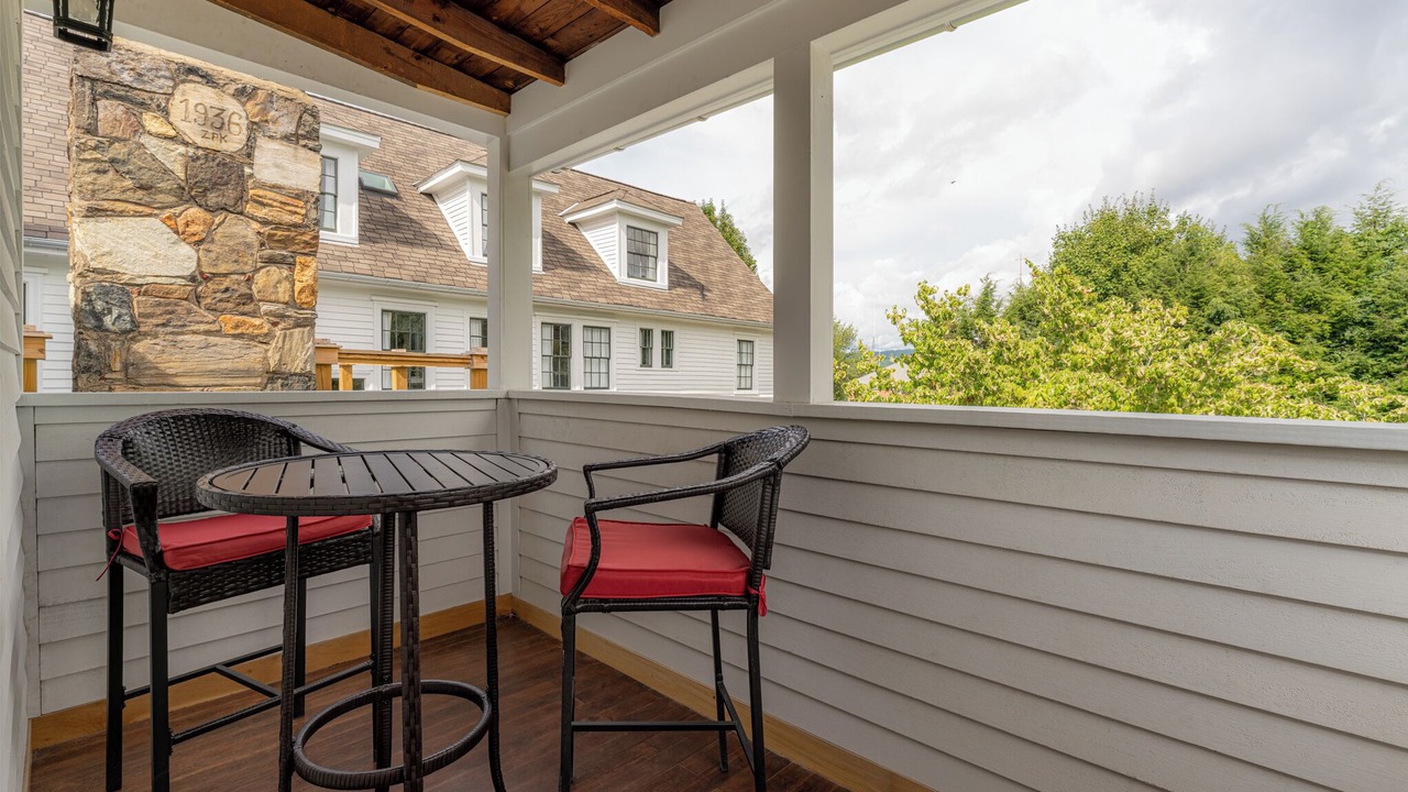 Photo of Patio Balcony in Burnsville
