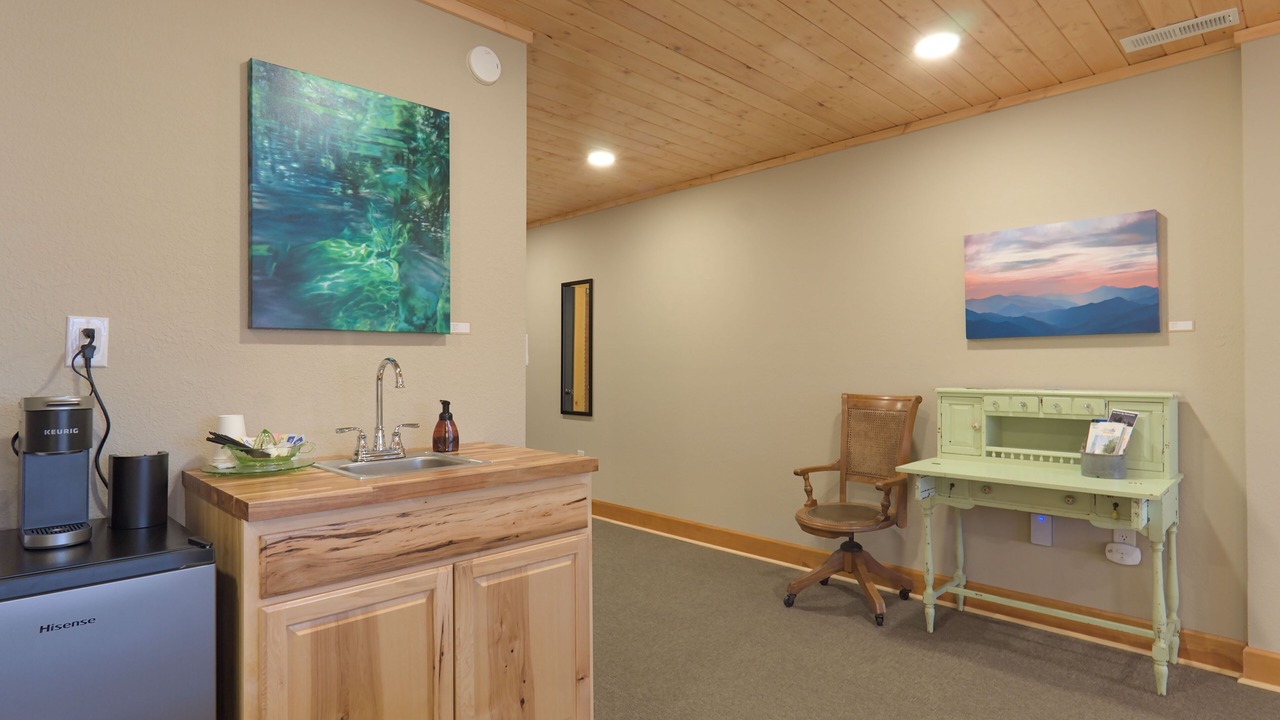 Photo of Bedroom in Burnsville