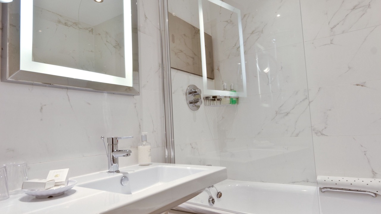Photo of Bathroom in Llandudno