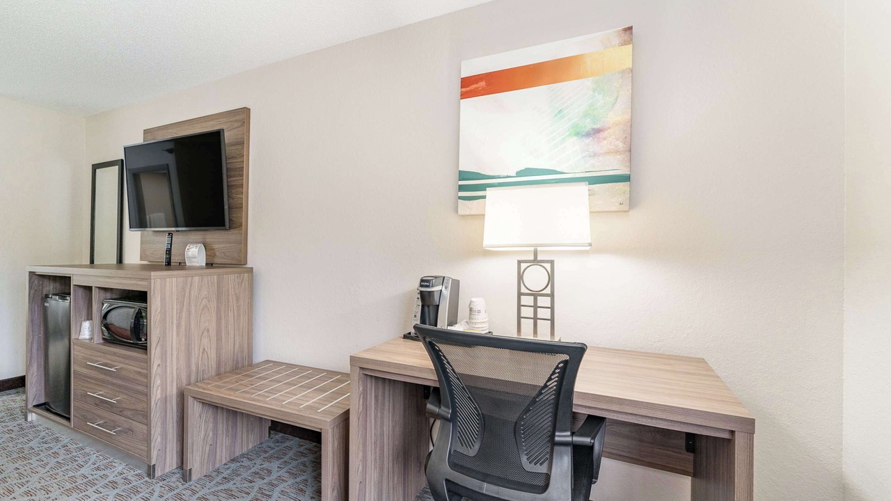 Photo of Bedroom in Kernersville