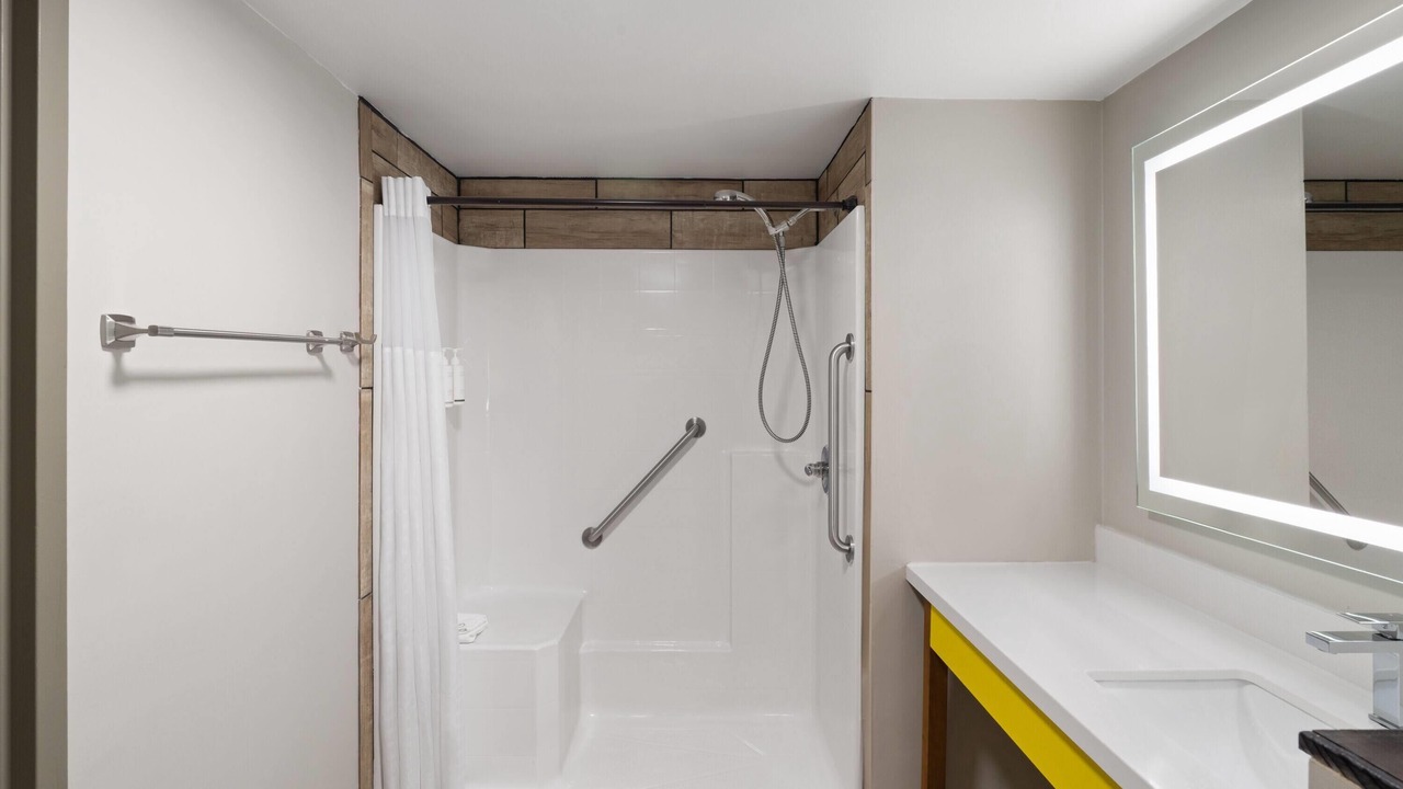 Photo of Bathroom in Clanton