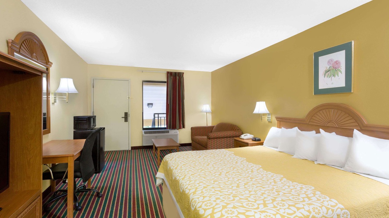 Photo of Bedroom in Biscoe