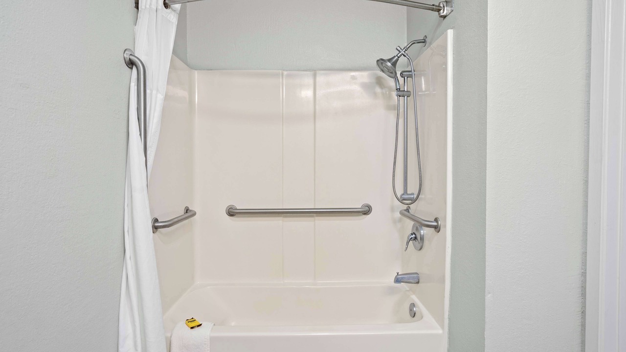 Photo of Bathroom in Sneads Ferry