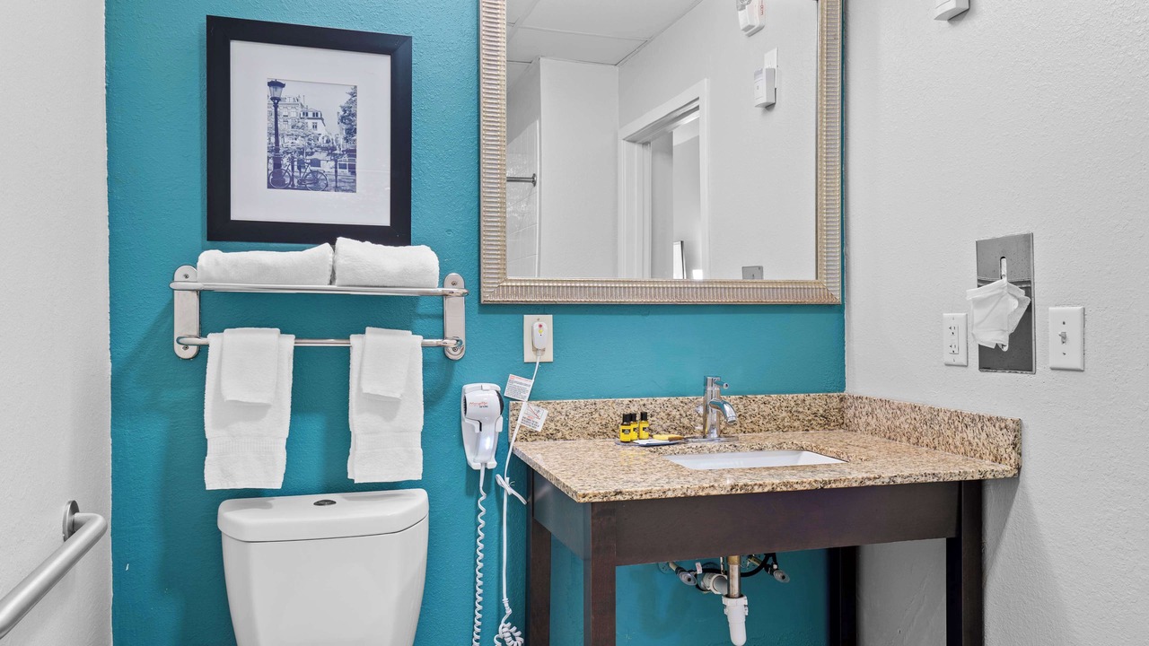 Photo of Bathroom in Sneads Ferry