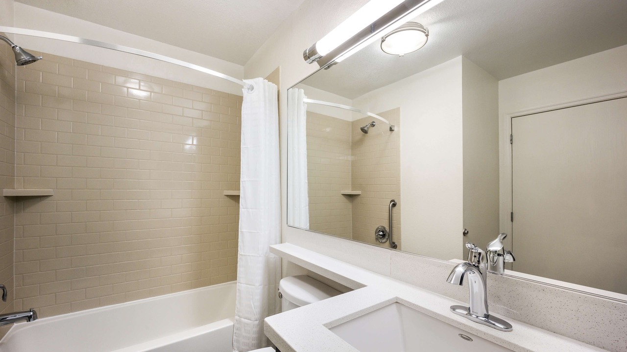 Photo of Bathroom in Crestline Heights
