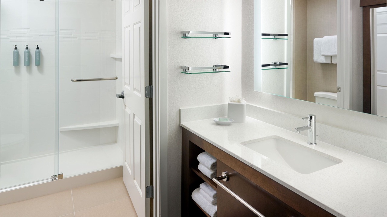 Photo of Bathroom in Kenilworth