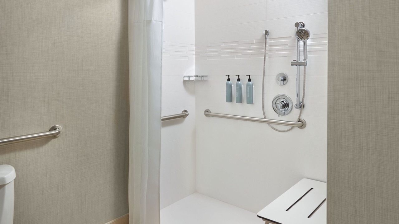 Photo of Bathroom in Kenilworth