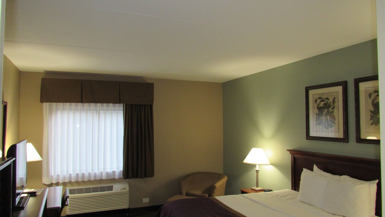 Photo of Bedroom in Cherokee