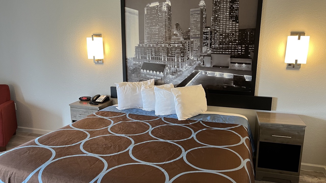 Photo of Bedroom in Clemmons
