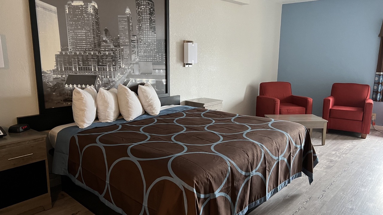 Photo of Bedroom in Clemmons