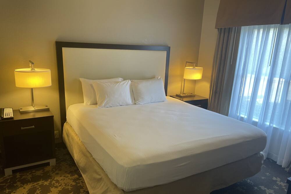 Photo of Bedroom in Charlotte