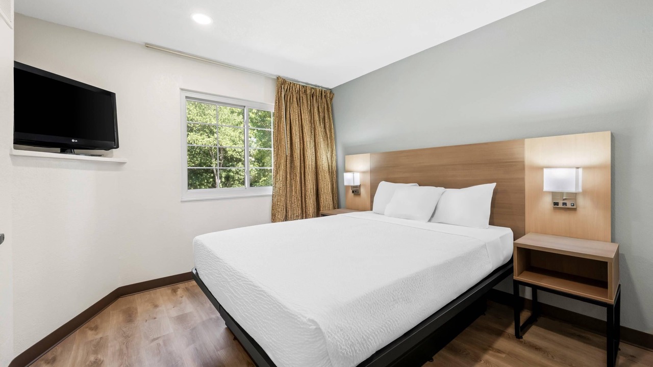 Photo of Bedroom in Northeast Raleigh