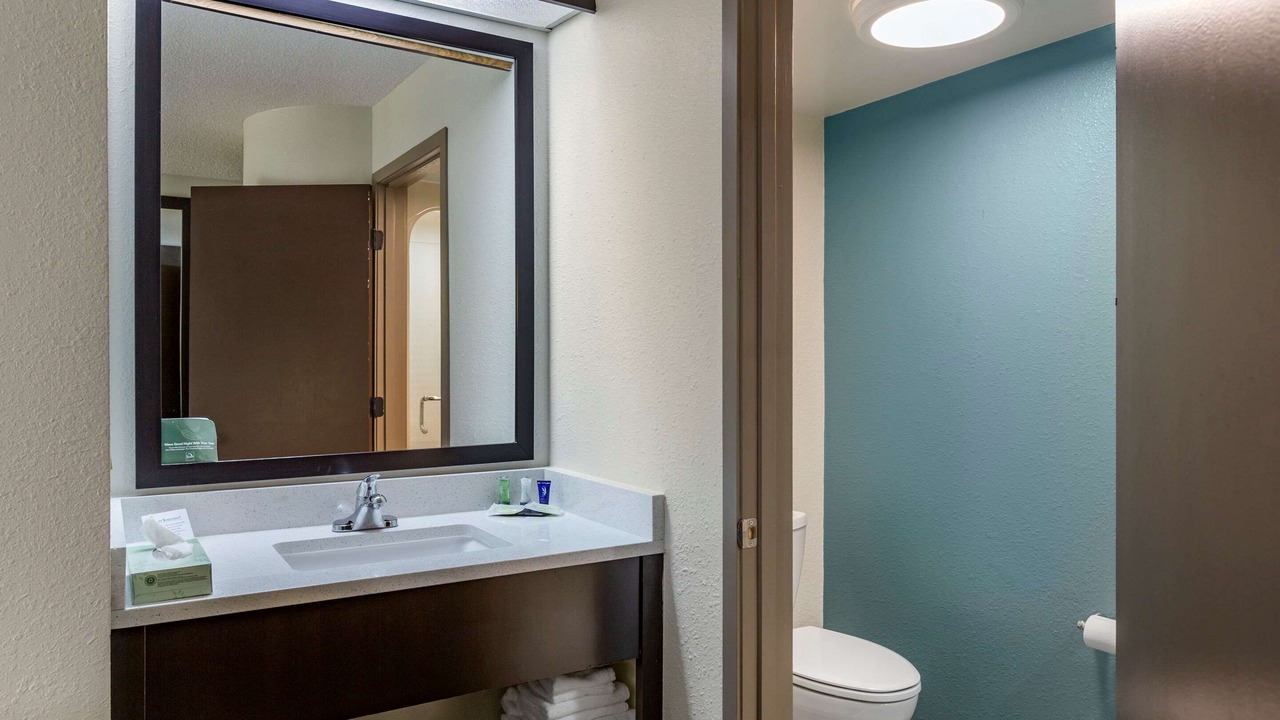 Photo of Bathroom in Cape Fear