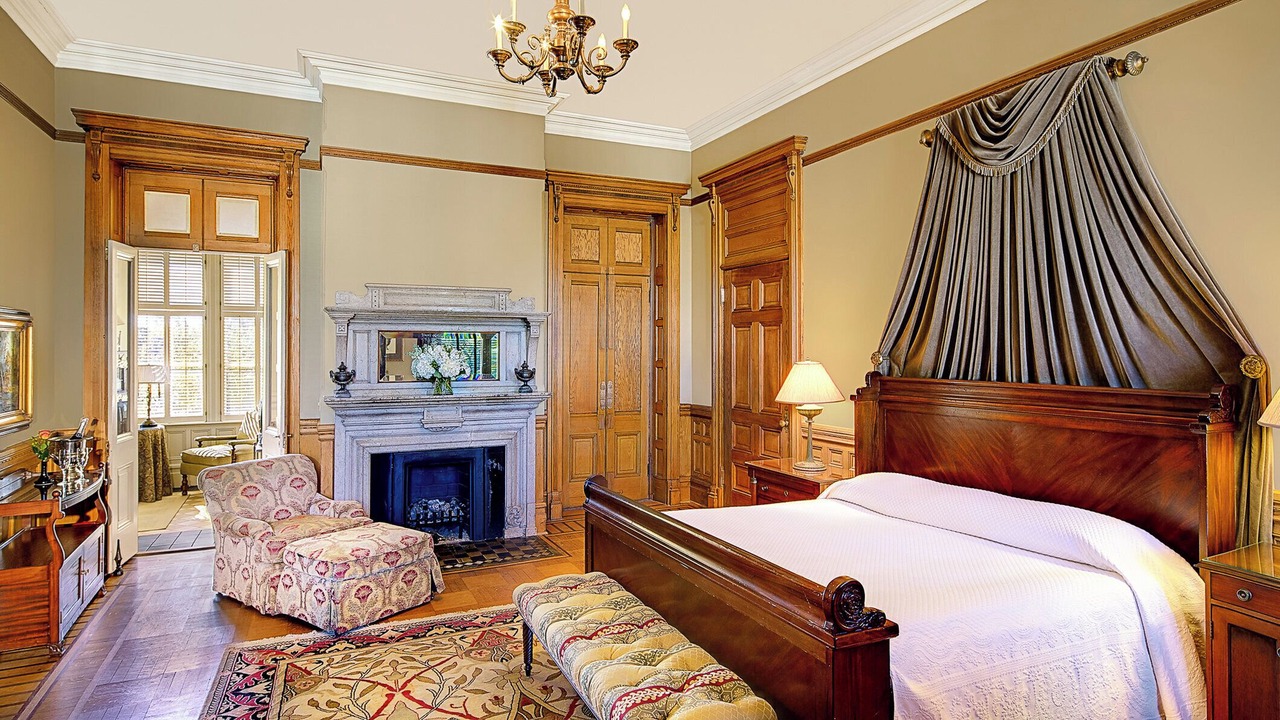 Photo of Bedroom in Harleston Village