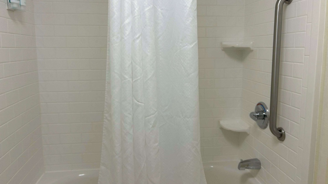Photo of Bedroom in Cape Fear
