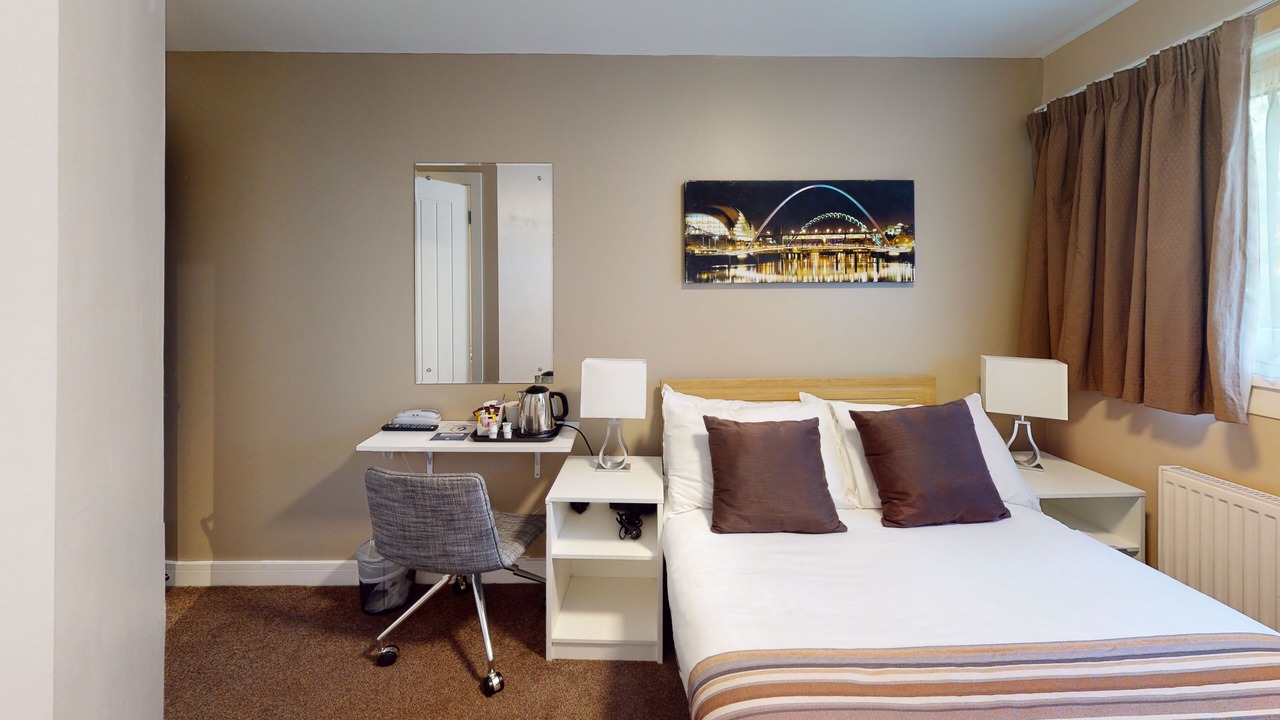 Photo of Bedroom in Newcastle-upon-Tyne