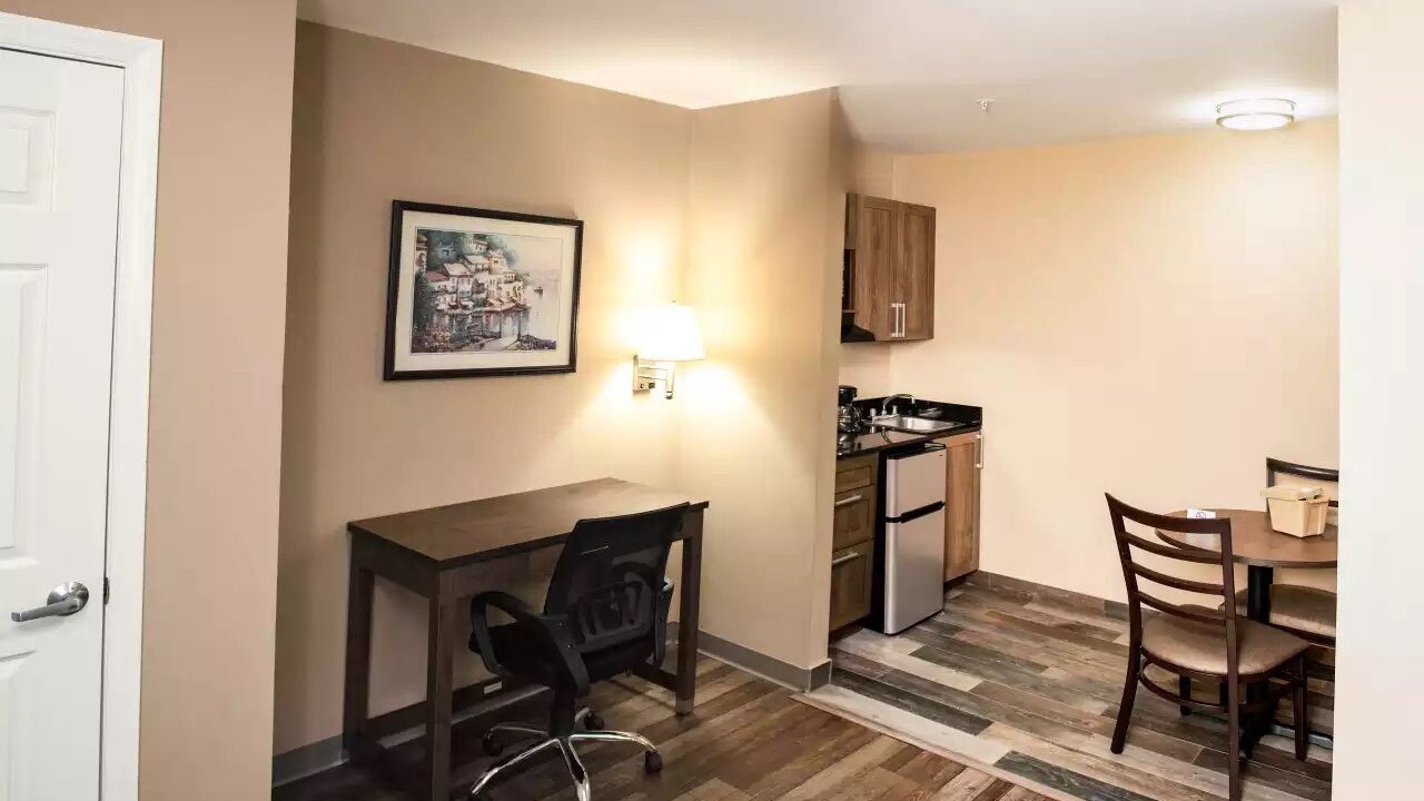 Photo of Livingroom in Paw Creek