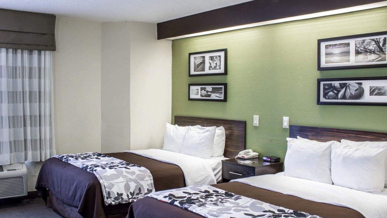 Photo of Bedroom in Garner