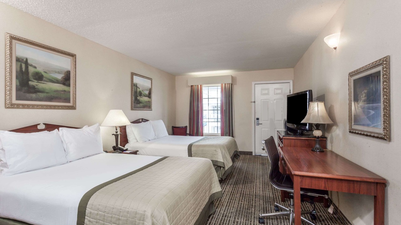 Photo of Bedroom in Hickory