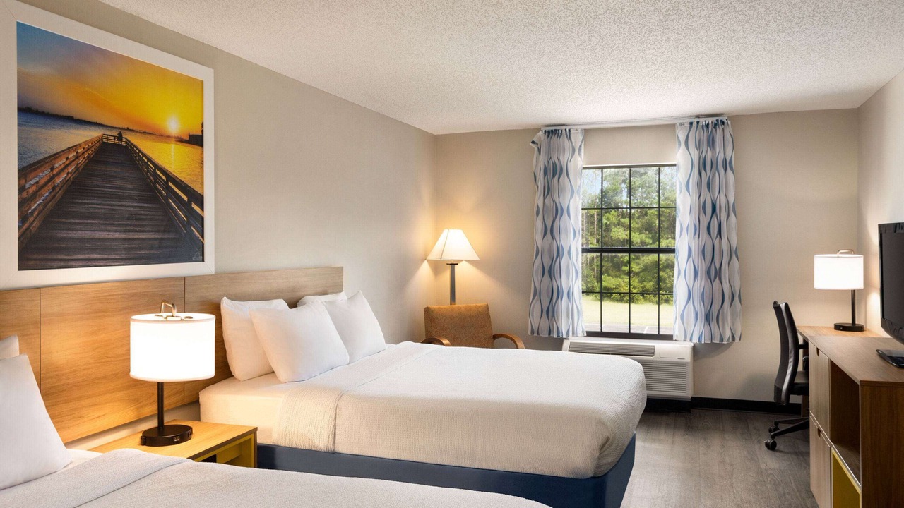 Photo of Bedroom in Shallotte