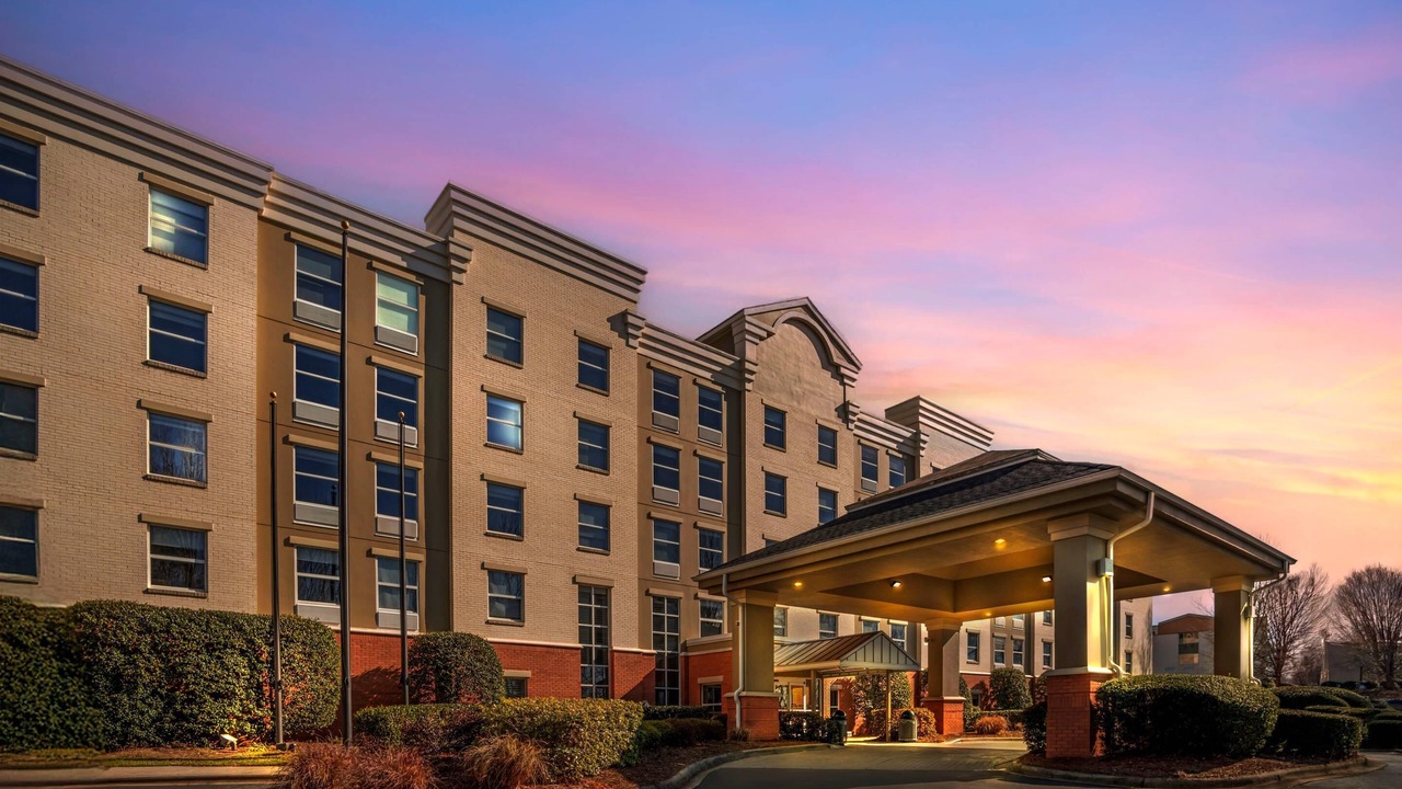 Photo of Outdoor in Huntersville