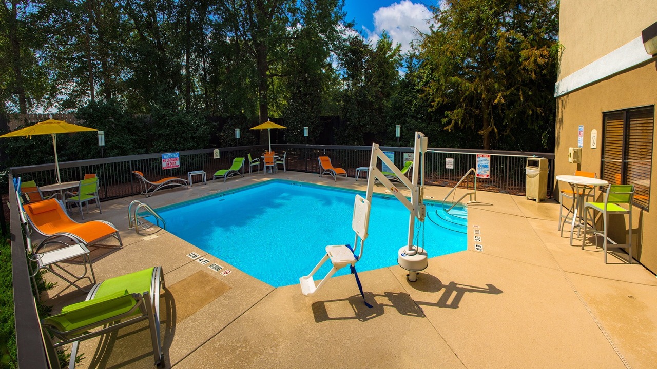 Photo of Outdoor in Kinston