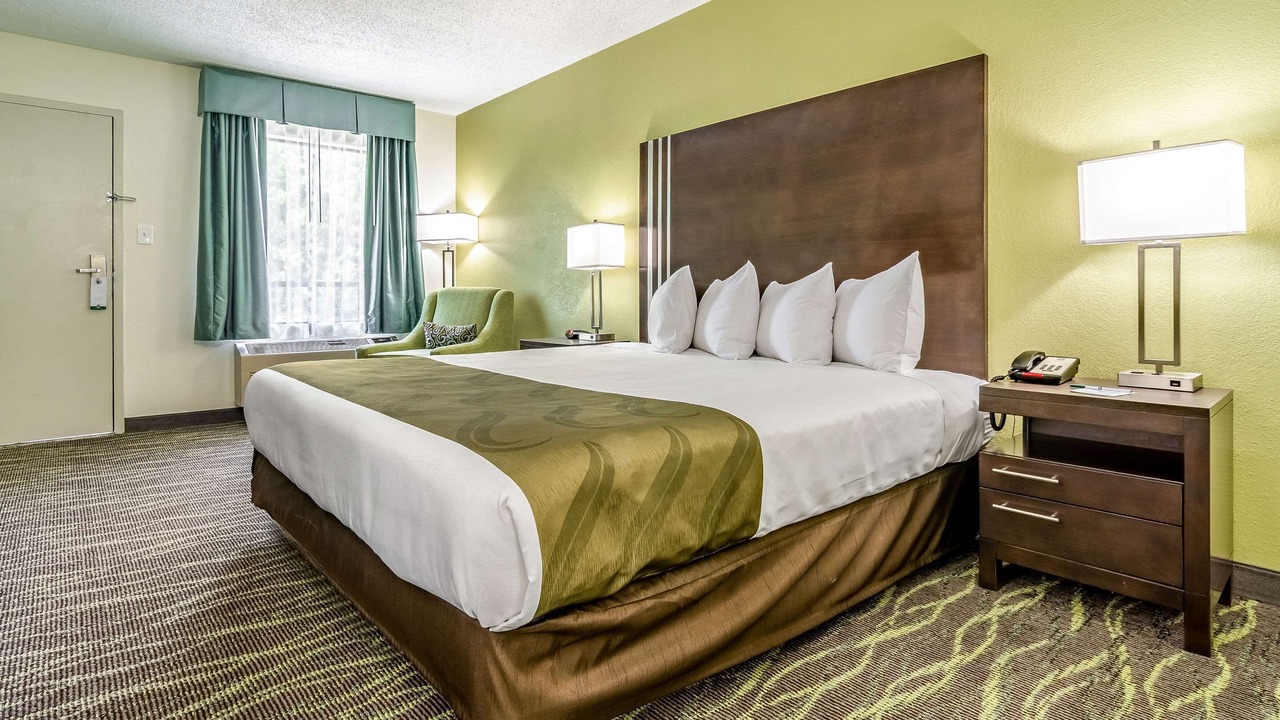 Photo of Bedroom in Creedmoor