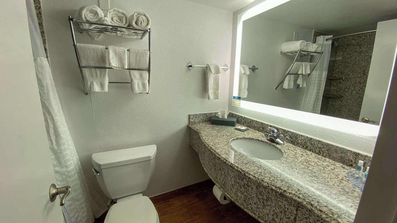 Photo of Bedroom in Conover