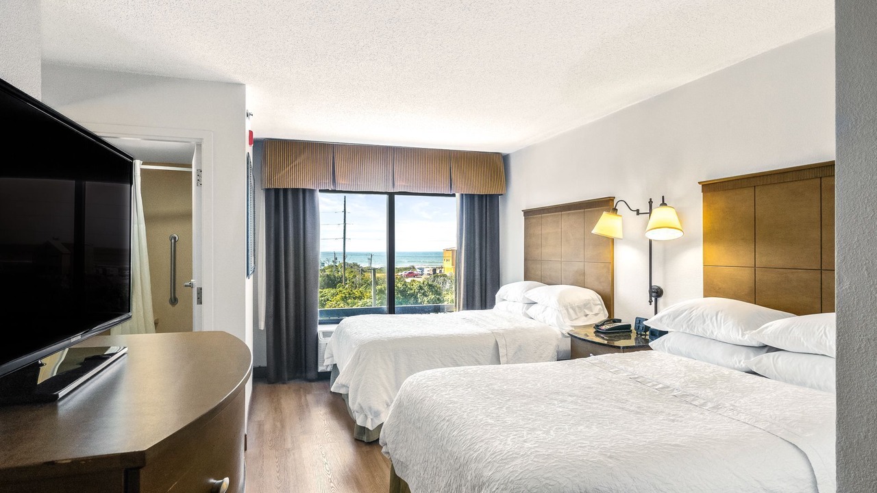Photo of Bedroom in Pine Knoll Shores