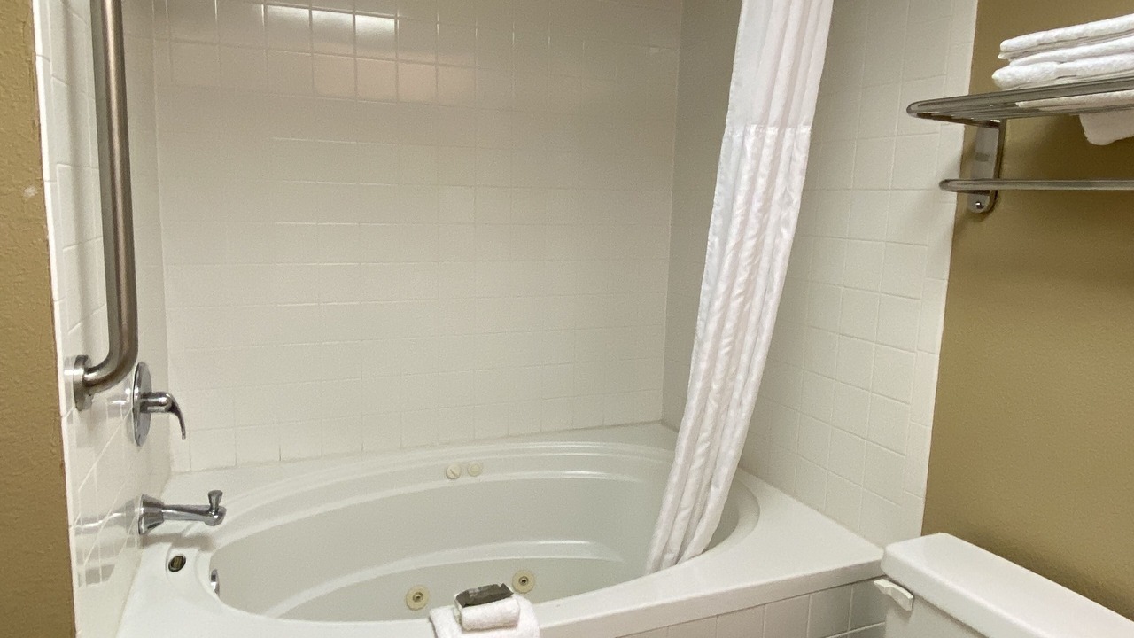 Photo of Bathroom in Dunn