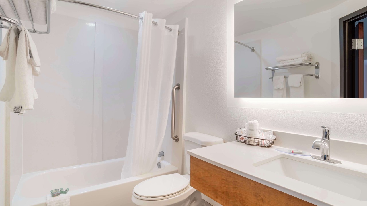 Photo of Bathroom in Barium Springs