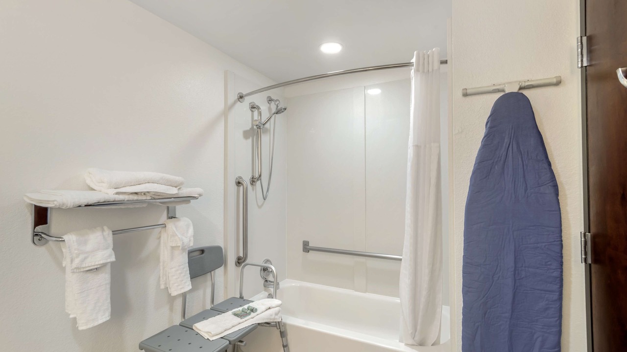Photo of Bathroom in Barium Springs
