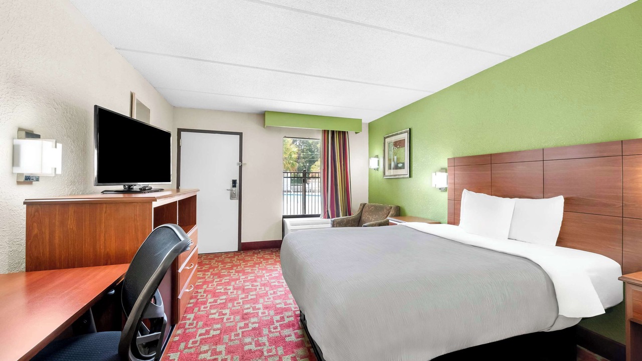 Photo of Bedroom in Selma