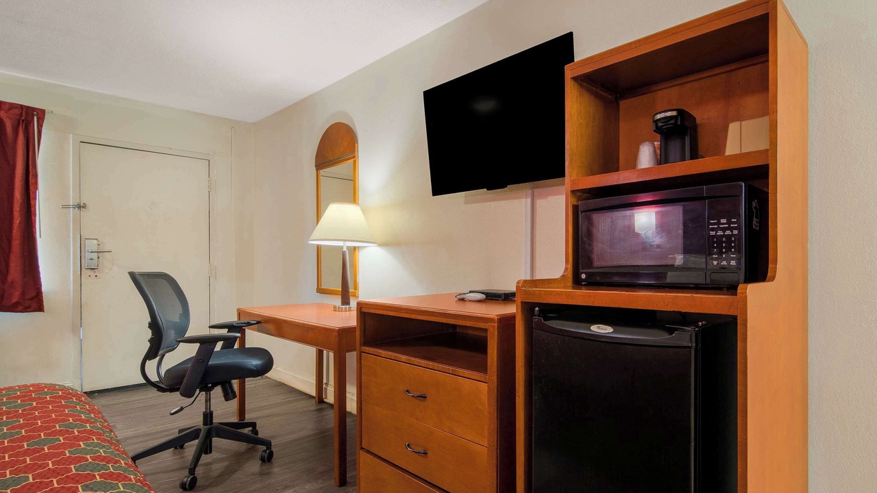 Photo of Bedroom in Goldsboro
