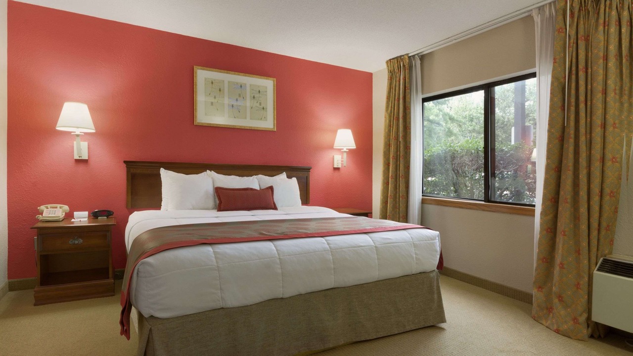 Photo of Bedroom in Southwest Raleigh