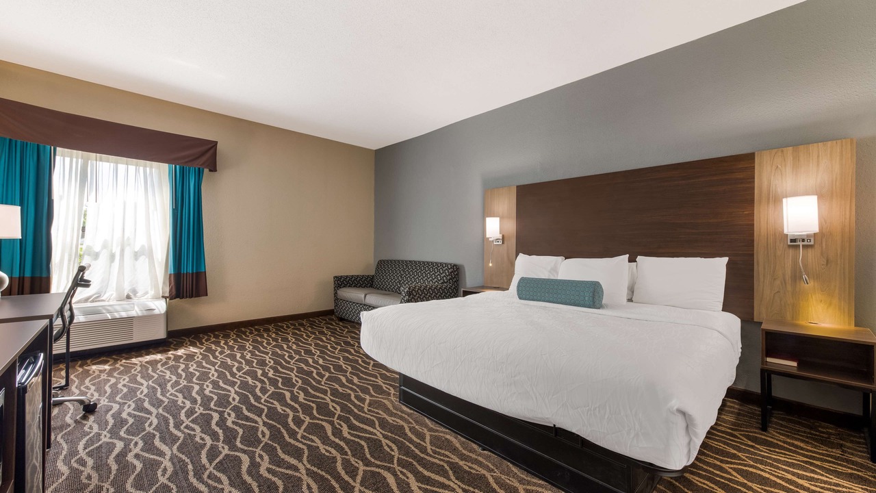 Photo of Bedroom in Albemarle