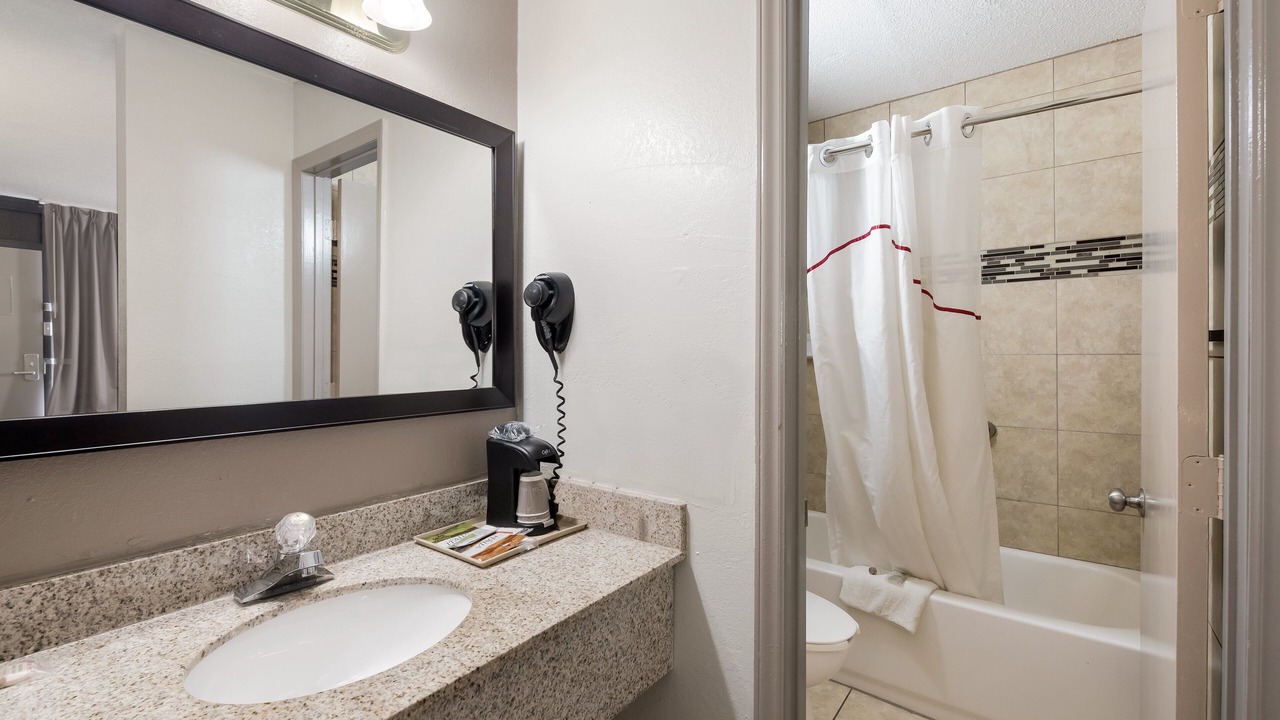 Photo of Bathroom in Lenoir