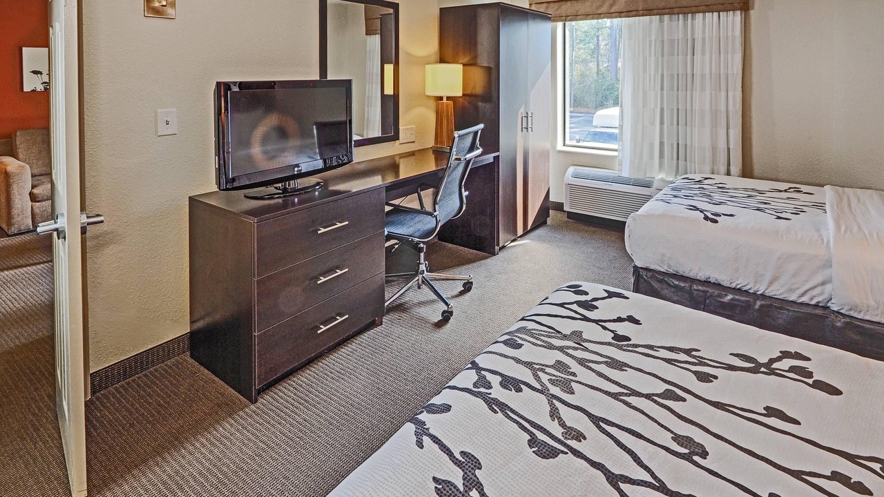 Photo of Bedroom in Pine Forest