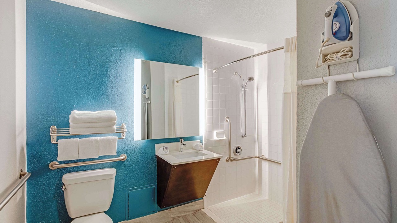 Photo of Bedroom in Skyland