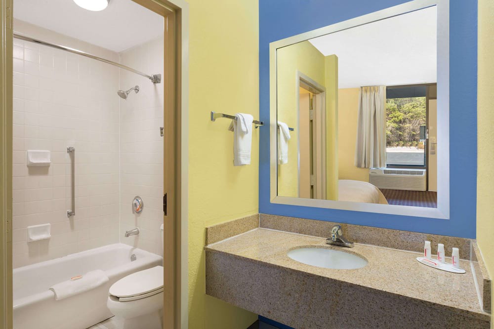 Photo of Bathroom in Mocksville