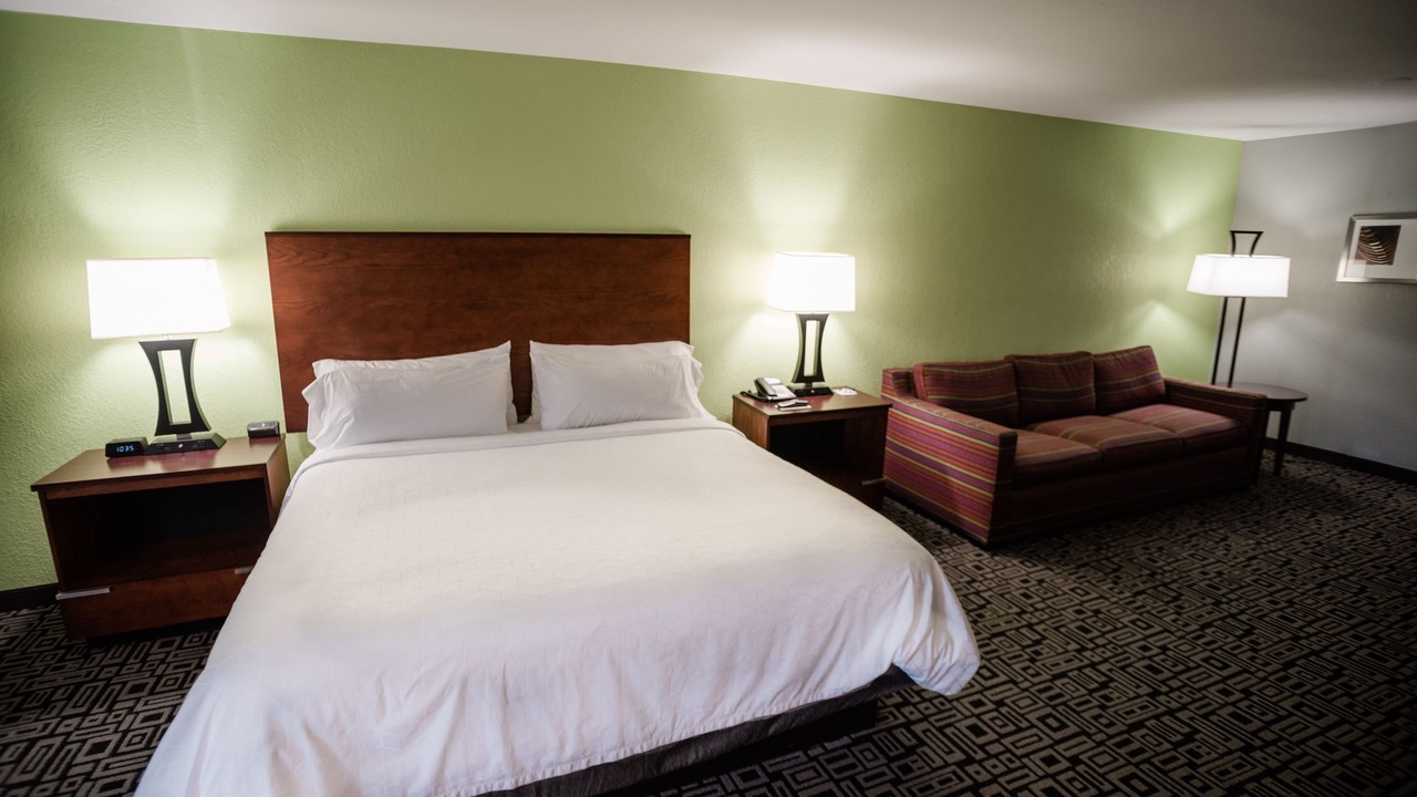 Photo of Bedroom in Hickory