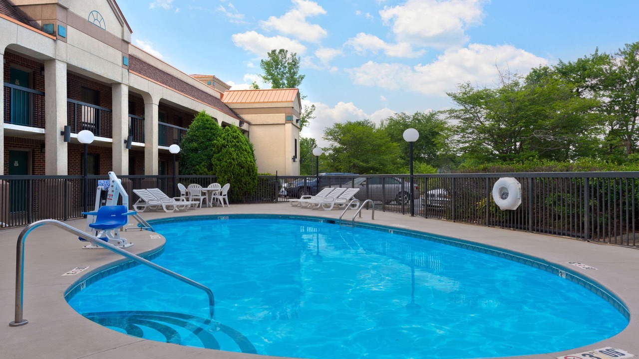 Photo of Outdoor in Huntersville