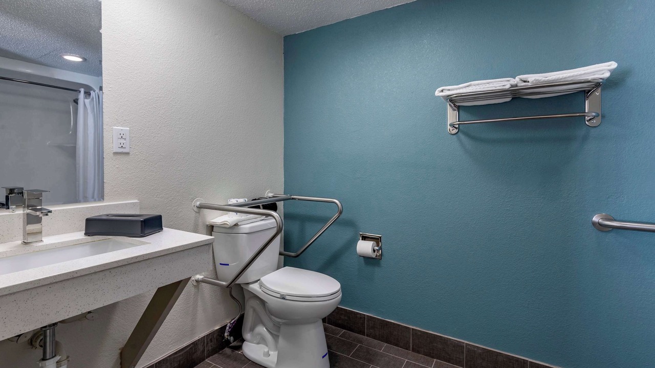 Photo of Bedroom in Salisbury