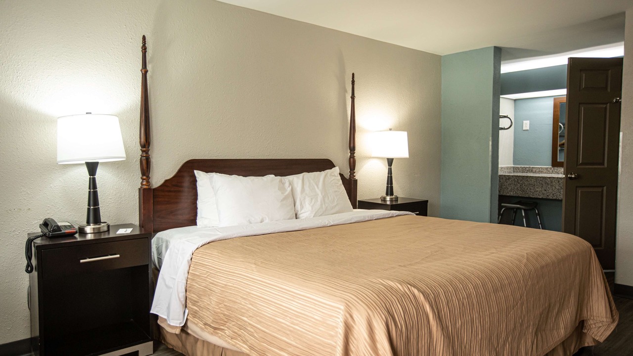 Photo of Bedroom in Mount Airy