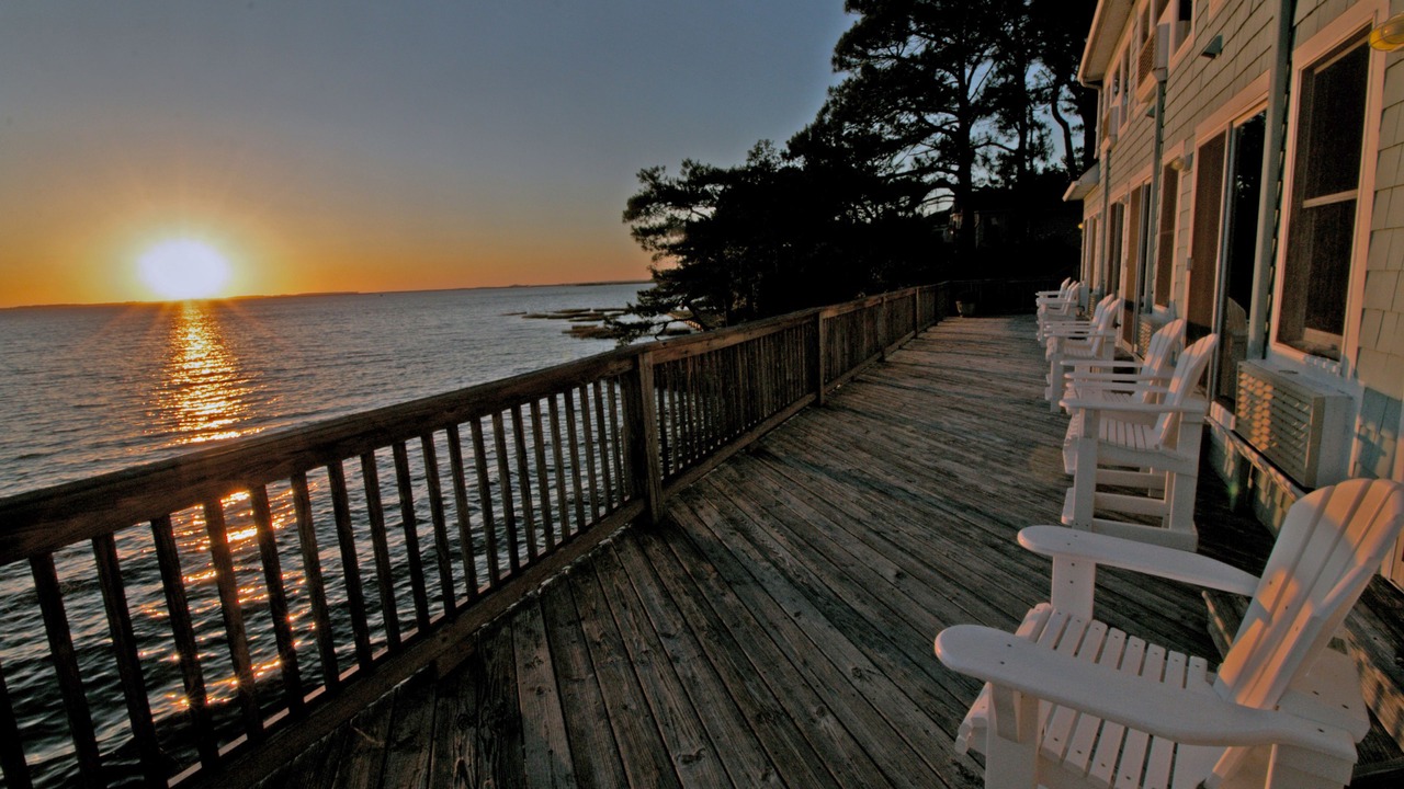 Photo of Outdoor in Corolla Light