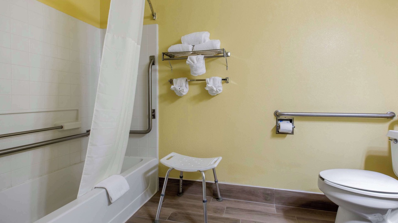 Photo of Bedroom in Williamston
