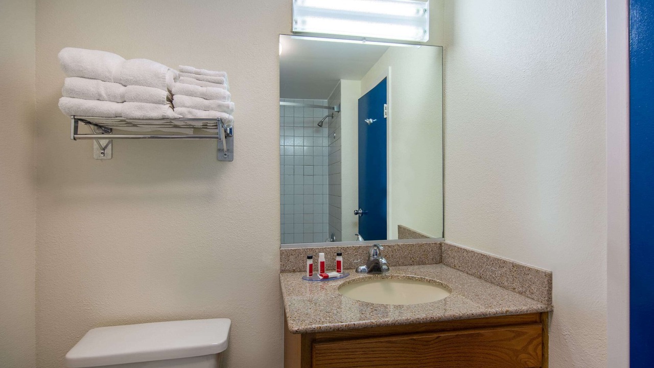 Photo of Bathroom in Kill Devil Hills