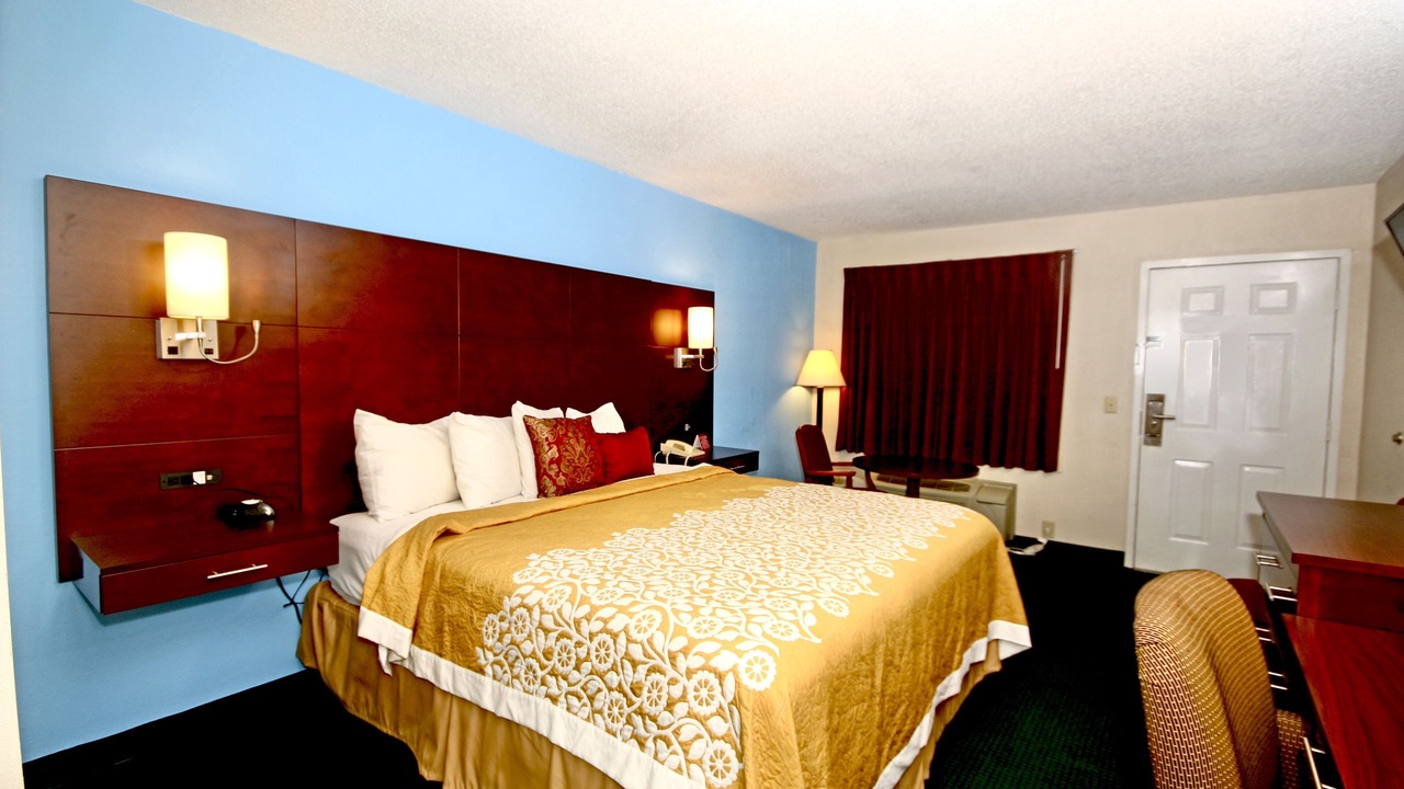 Photo of Bedroom in Arlington